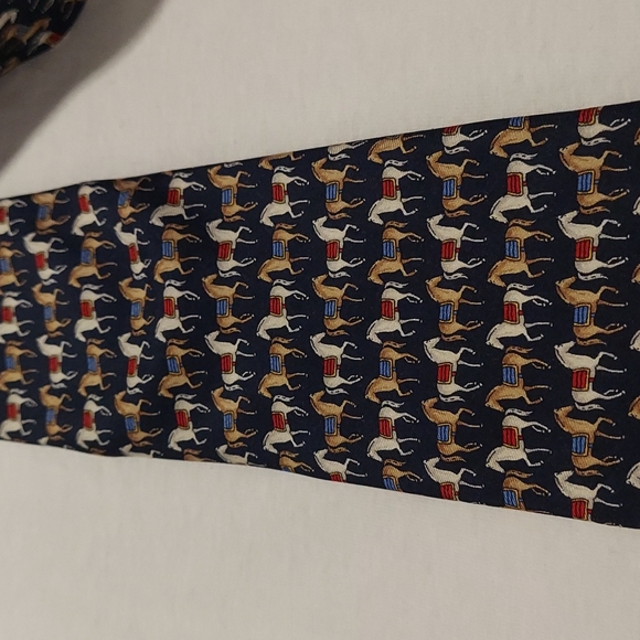 Brooks 100% Silk Neck Tie - Picture 10 of 10